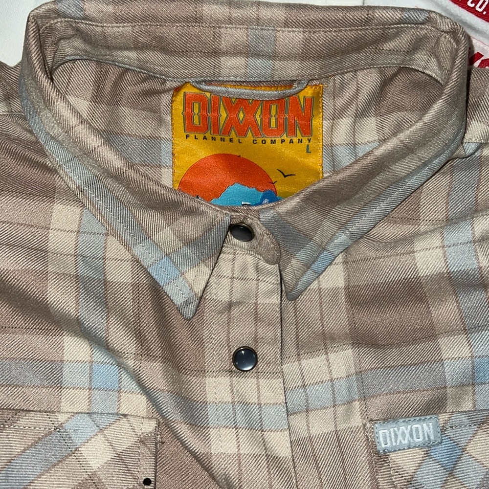 NWT Dixxon San Felipe flannel women’s L retired